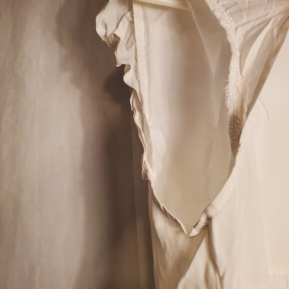 Kirundo Adorable Short Sleeve White Flowy Soft Ruffled Bottom Dress Sz L Womens - Picture 7 of 11